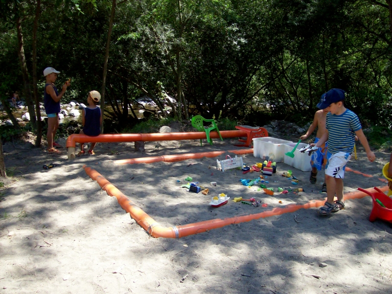  Image name: Parco018.jpg 
 width: 801 pixel 
 height: 601 pixel 
 Size: 498807 bytes 
 Click to enlarge 